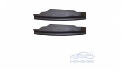 Side cowl panel to grill seal