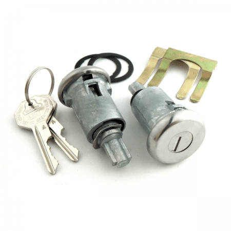Dörrlås GM med originalnycklar 1958, 61-64