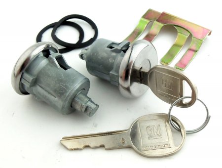 Dörrlås GM med originalnycklar 1971-81